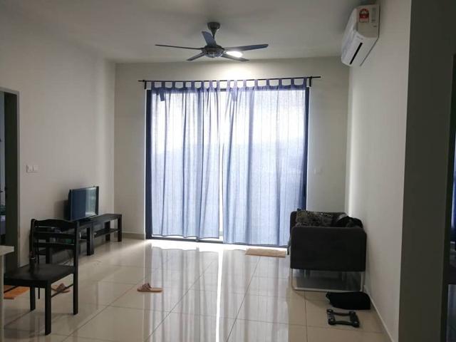 NICE Lakepark ResidensiKL North Selayang Luxury Condo