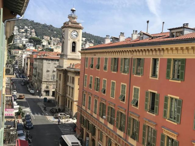 Nice Le Port Studio dernier étage