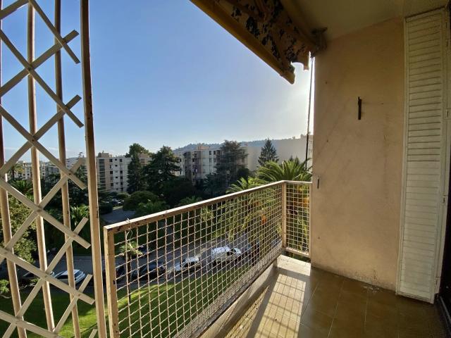 Nice Le ray: Location 3p d’environ 65m² avec balcon et parking 64 m2 Qu
