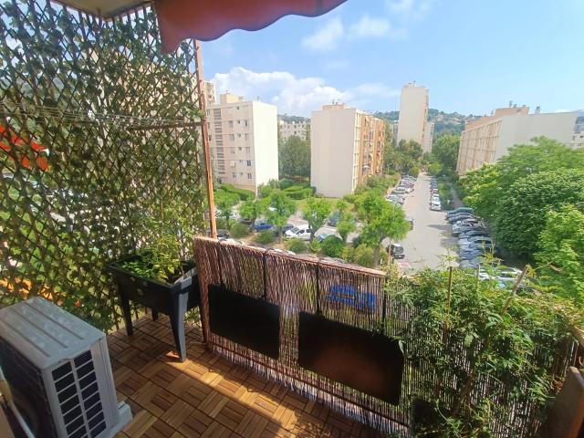 NICE LE RAY/ST SYLVESTRE Appartement 4 pièces 74,5m² étage