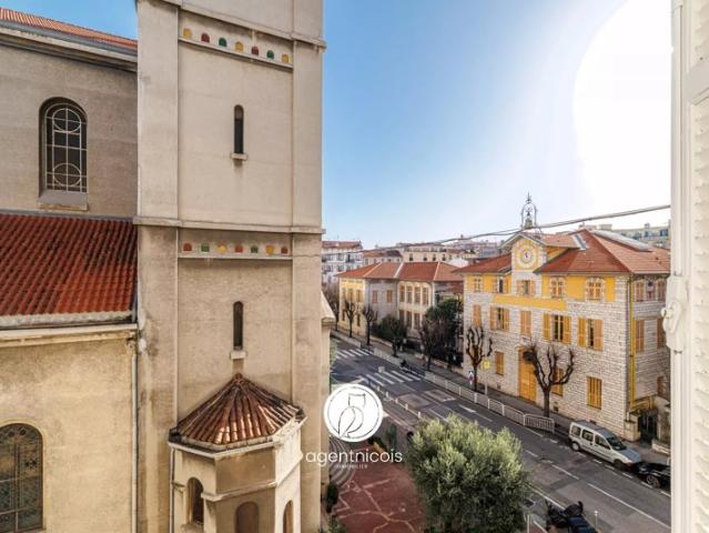Nice / Libération Rue Pauline: 2 pièces Rénové Investissement locatif