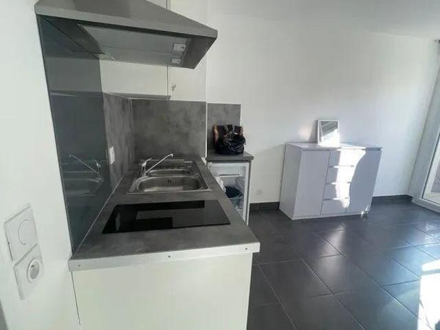 Nice Location Appartement 06