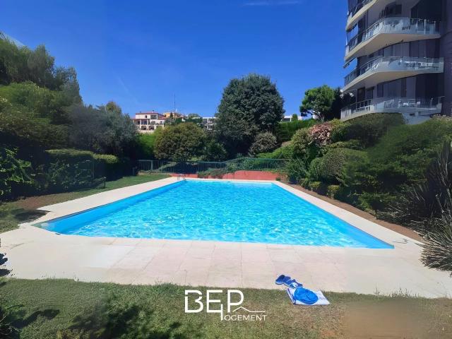 Nice Location Appartement 06