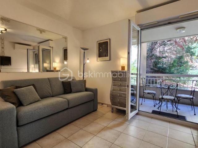 Nice Location Appartement 06