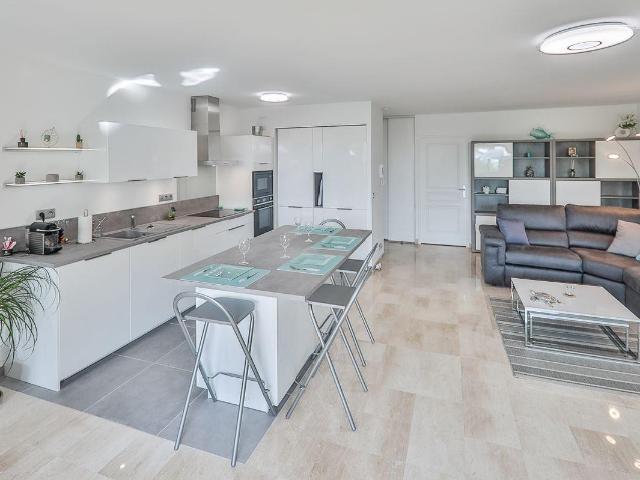 Nice Location Appartement 06