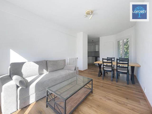 Nice Location Appartement 06