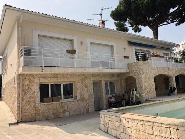 Nice Location Appartement 06