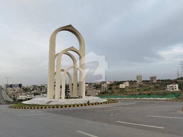 Nice Location Double Road, One Kanal Plot For Sale in Dha Phase 5 Islamabad