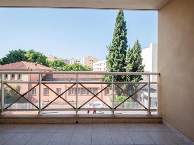 NICE PASTEUR/SAINT ROCH APPARTEMENT 2 PIECES DE 56 M² A VENDRE ASCENSEUR TERRASSE 6 M² PROCHE TOUTES COMMODITES BON ETAT GENERAL