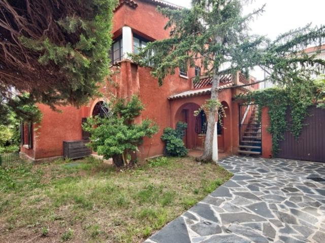 NICE PARC LOUISA APPARTEMENT 4 PIECES DE 104M² A VENDRE DUPLEX VILLA DIVISEE EN 2 APPARTEMENTS JARDIN DE 125M² IDEALEMENT SITUE