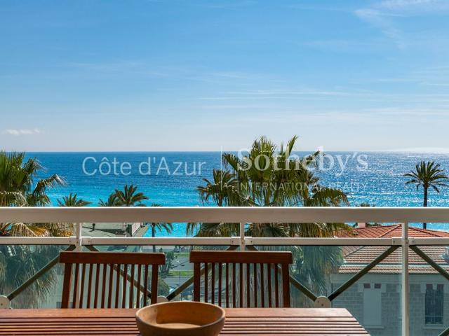 Nice Promenade des Anglais appartement 4 pièces terrasse vue mer garage étage élevé