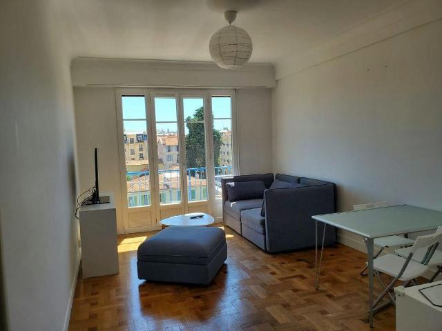 Nice Quartier Libération 2 pièces meublé 51m²