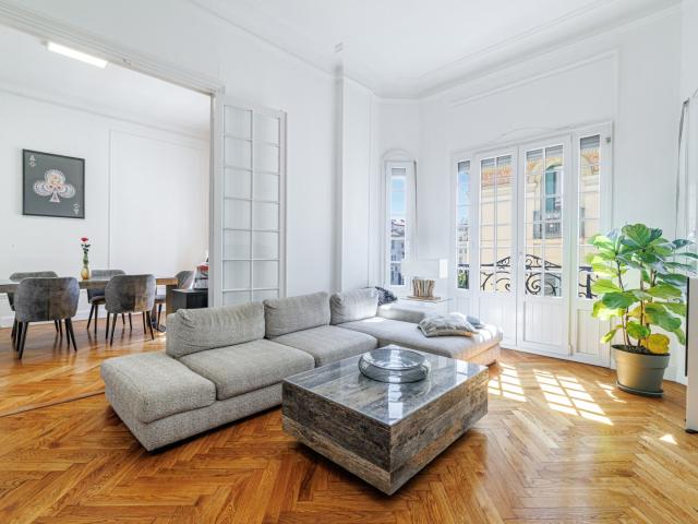 Nice quartier Wilson 4/5 pièces de 145 m²