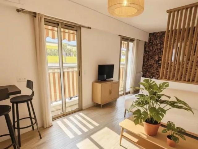 Nice – Rue Hérold – Studio meublé de 31 m² avec balcon