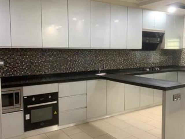 Nice Renovated House 2 Sty For SaleBandar Botanic Angsana Klang