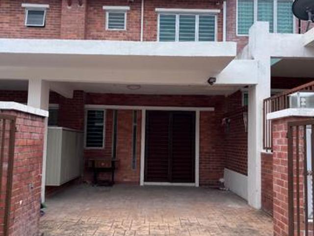 Nice Renovation Double Storey House at Goodview Residence