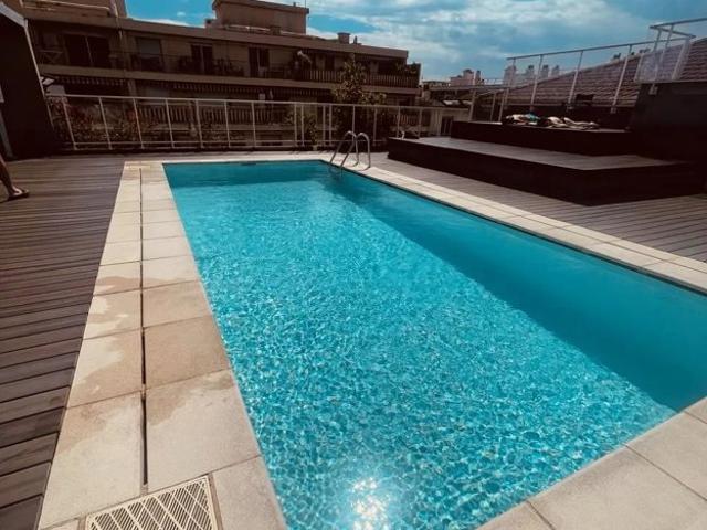 NICE RIQUIER: 3P DERNIER ETAGE, BALCON, DOUBLE PARKING, CAVE