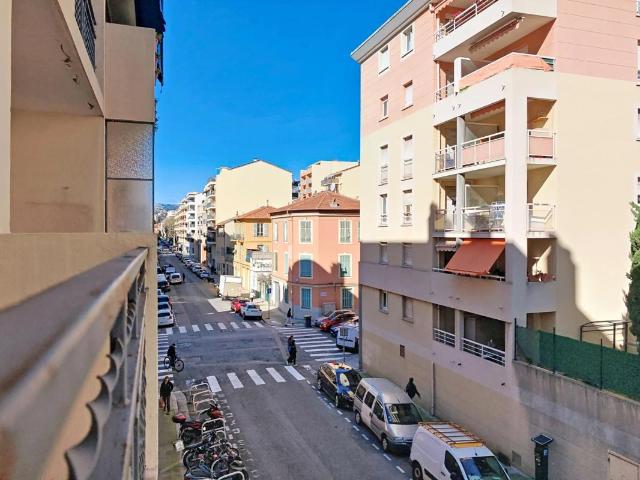 NICE RIQUIER 2 PIECES BALCONS