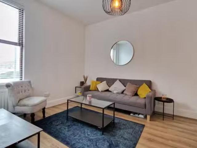 Just in! Room 1, 265 Woodstock Road