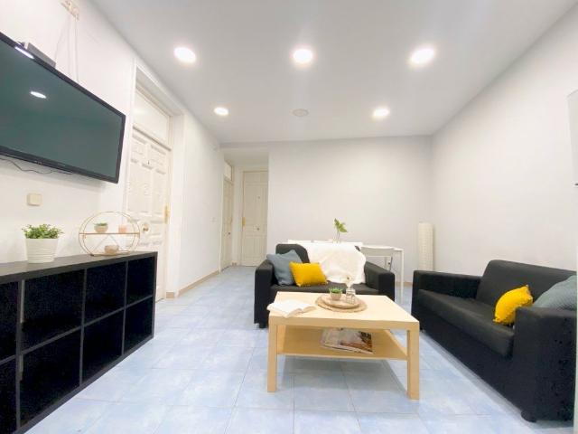 Nice room in Carmen Street