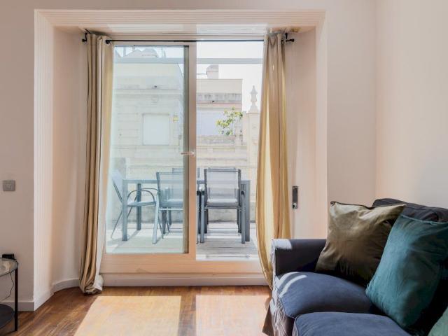 Nice room in Barcelona with single bed