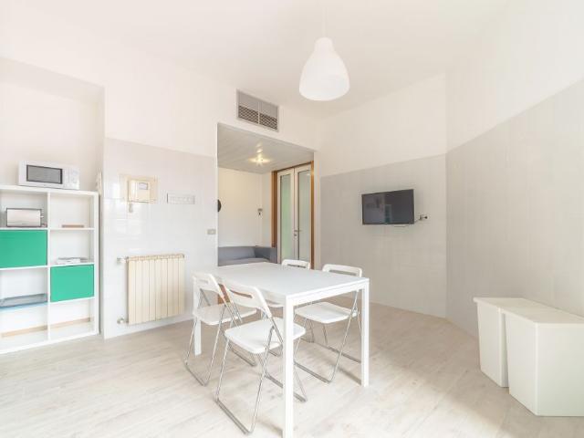 Nice room in Florence, located in Via Ponte All'Asse