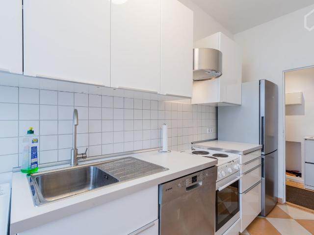 Nice studio with nice neighbours, Berlin Amsterdam Apartments for Rent