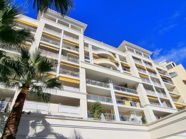 NICE SAINT BARTHÉLÉMY APPARTEMENT 2 PIECES AVEC TERRASSE