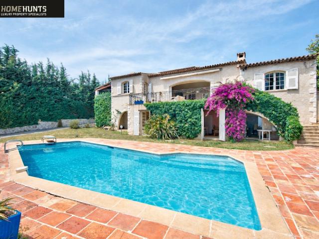 NICE SAINT PIERRE DE FERIC: 281m² Nice