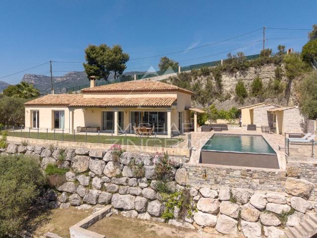 Nice Saint Roman de Bellet Superbe propriété avec piscin. 137m² Nice