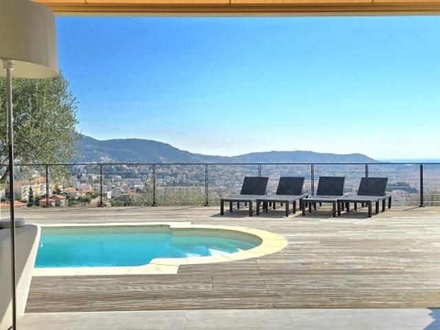Nice Saint Sylvestre superbe villa 160 m2 piscine et sérénité absolue