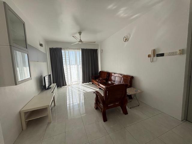 nice sea view and amenities