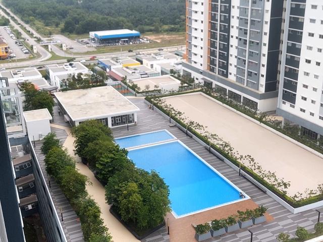 Nice service residence for sale in Kota Warisan Sepang