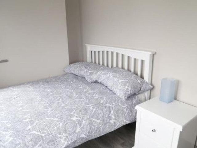 Nice single bedroom close to Trafalgar Square