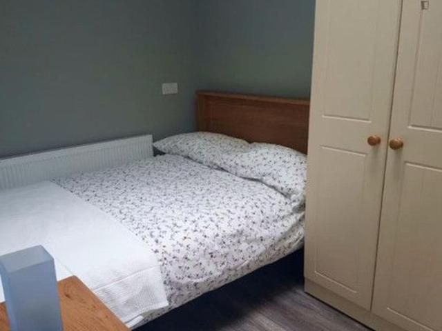 Nice single bedroom in Glasnevin
