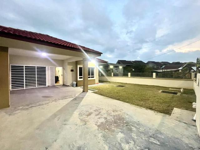 Nice Single Storey SemiD In PD Taman Mahkota For Sale