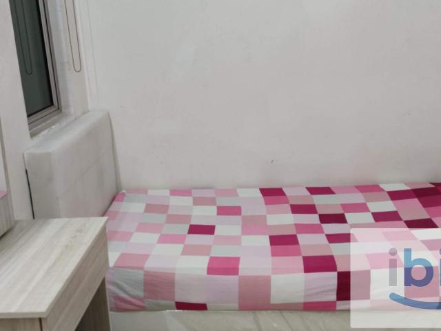 Nice Small Room for Rent @ Millennium Square, 5 mins walk to LRT