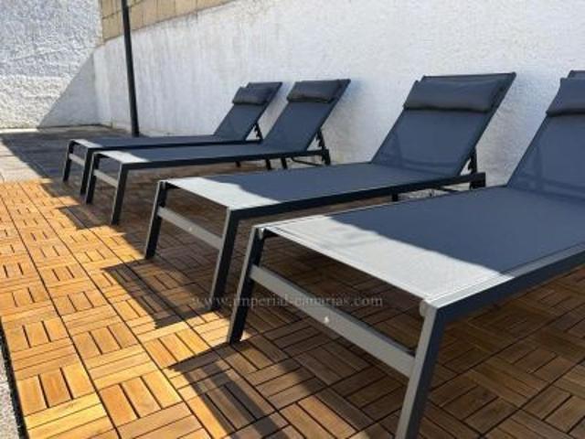 Nice two bedroom apartment in a very peaceful area.Only for seasons