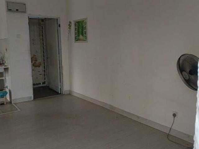 Nice Trio Permai Soho Residence at Equine For Sale Seri Kembangan