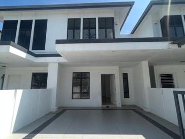 NICE UNIT 2 Storey Graham Garden Eco Grandeur for SALE