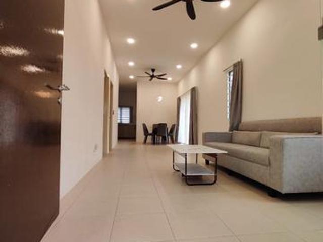 Nice Unit CORNER FULLY FUNISHED 20x70 Ledaya Iringan Bayu For Rent