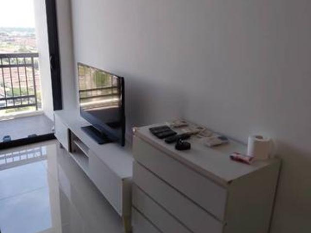 Nice Unit Eco Bloom Condo Fully Furnished For Rent