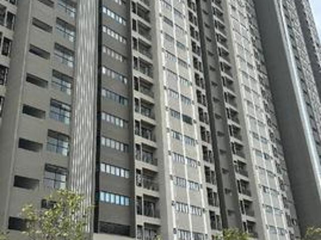 nice unit fully furnish for sell