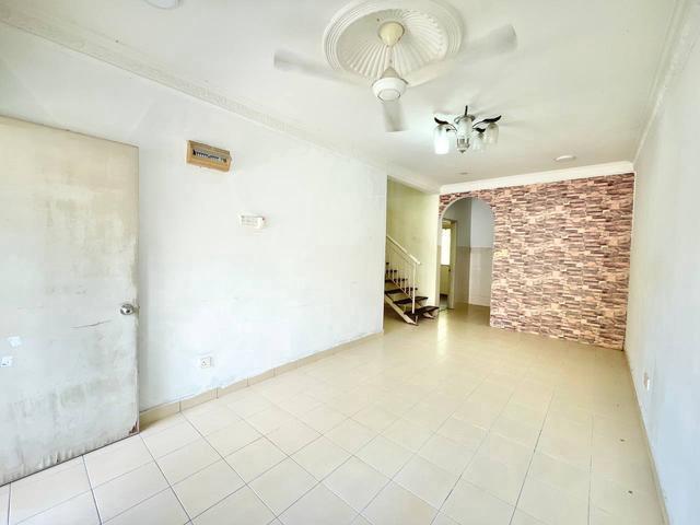 NICE UNIT HARGA NEGO 15Sty Terrace House Tmn Impian Putra Kajang