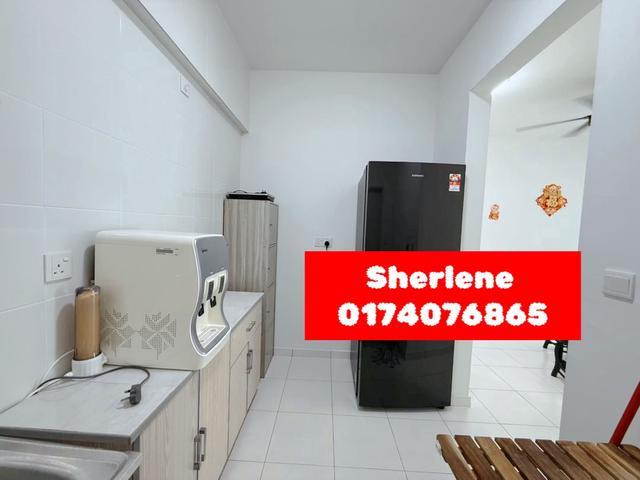 NICE UNIT I SANTORINI Near lift Fully Furnished Pool View Carpark 3A
