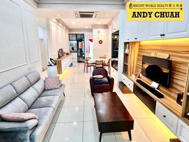 Nice Unit Setia Triangle Condominium Bayan Lepas near Airport FTZ