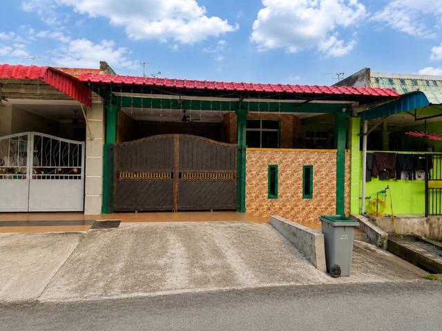 Nice Unit Renovated Single Storey Terrace Taman Serkam Maju Merlimau
