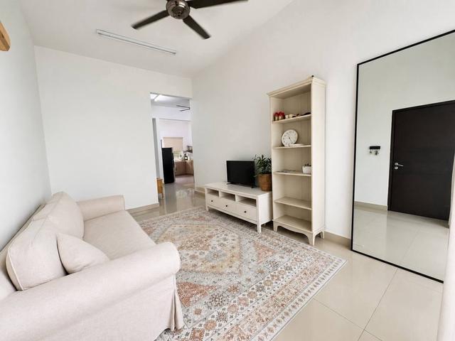 Nice Unit Townhouse Taman Tropika 2 Sungai Tamgkas Kajang