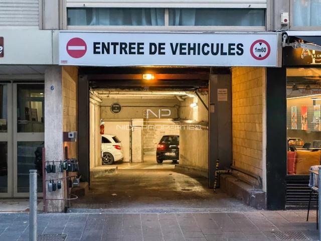 Nice Vente Parking / Garage 06