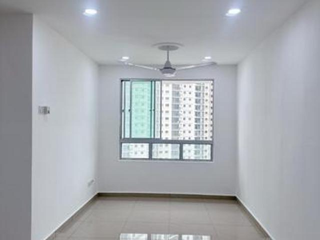 Nice View CENTRIO AVENUE GELUGOR 3 Rooms CAN FULL LOAN